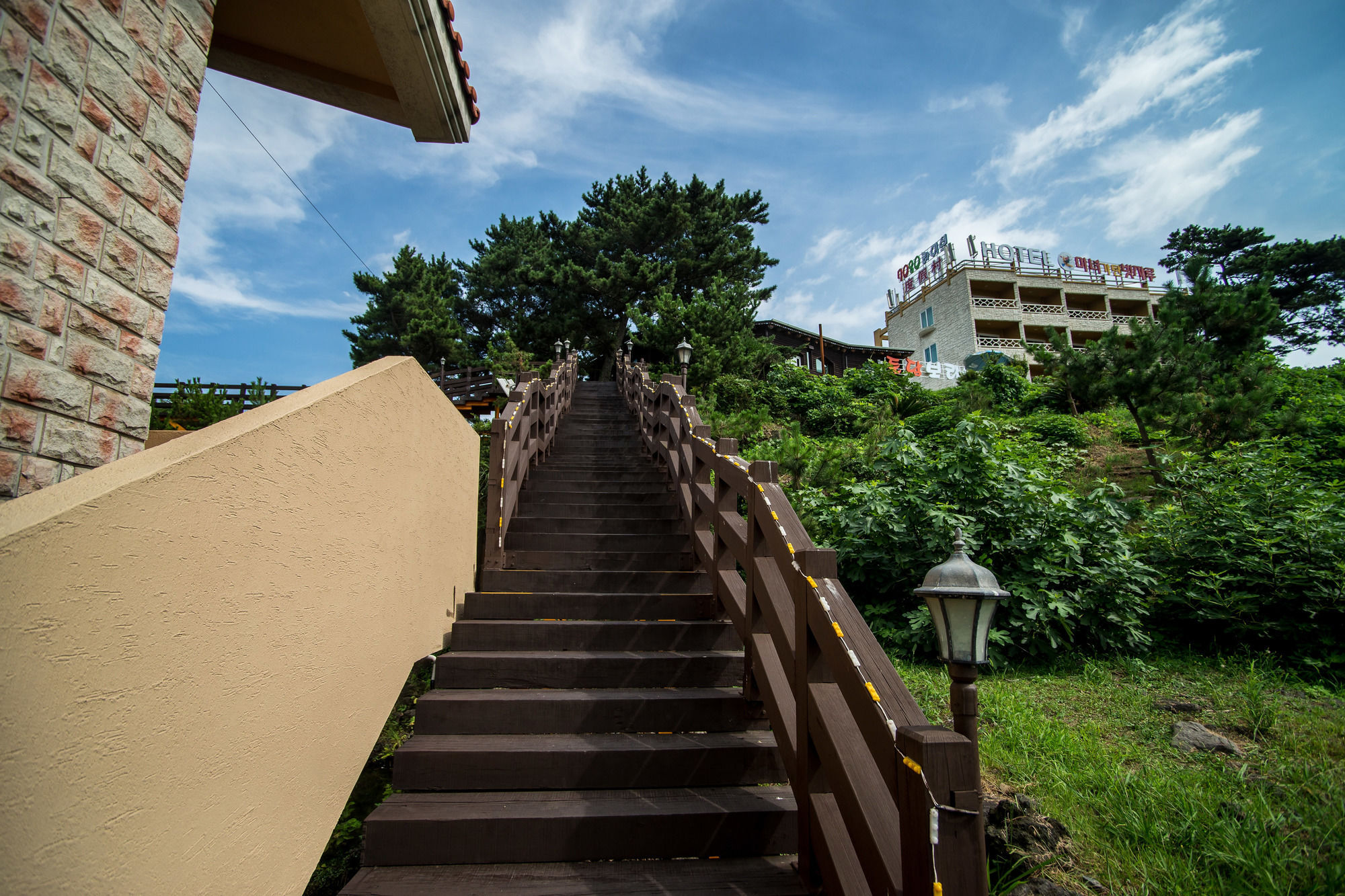 Witch'S Broomstick Jeju Exterior photo