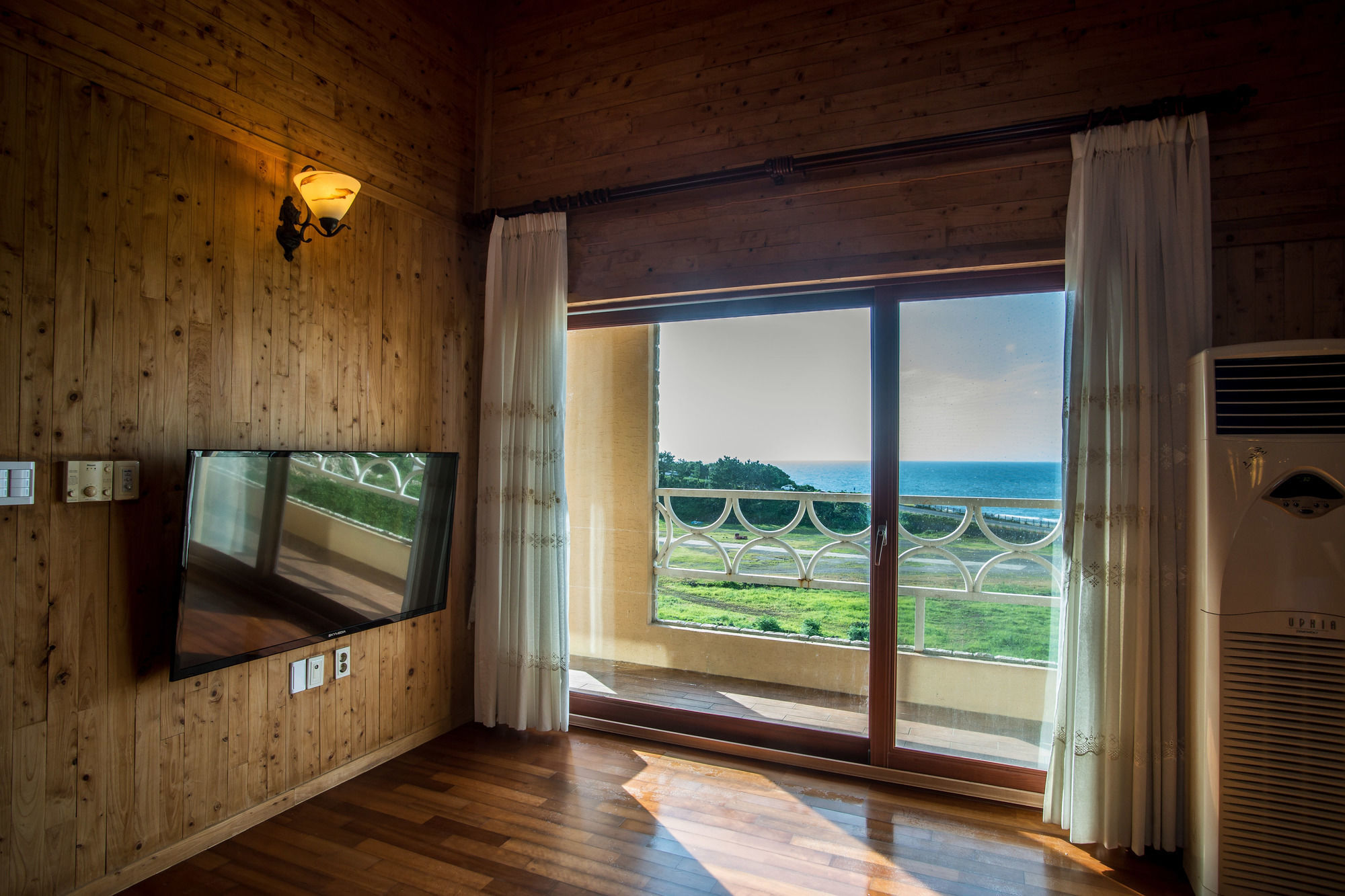 Witch'S Broomstick Jeju Exterior photo